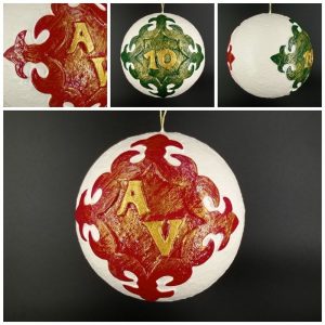 Bola aniversario con iniciales personalizada