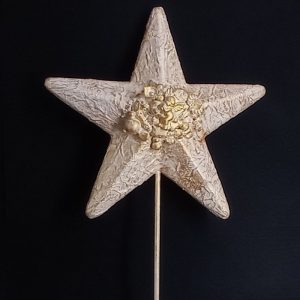 Punta de árbol estrella Belén beis y dorado con angelito