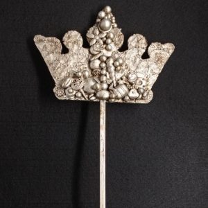 Punta de arbol Melchor plata vieja con caracol