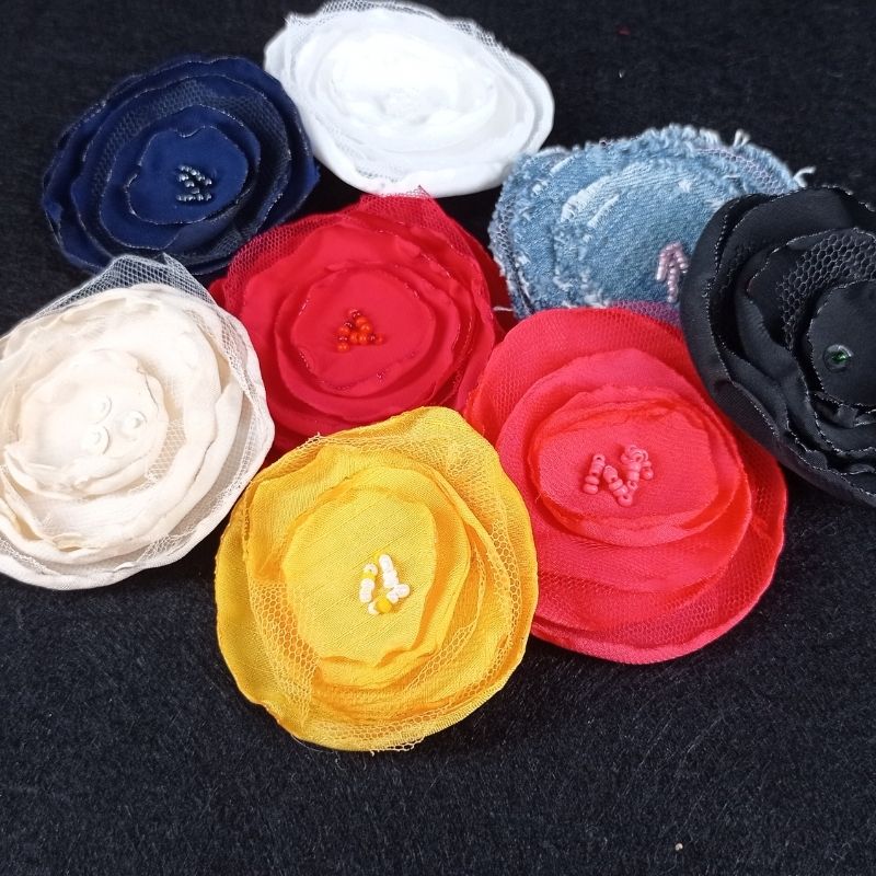 Flor tela niña pelo con pinzas coral - Imagen 2