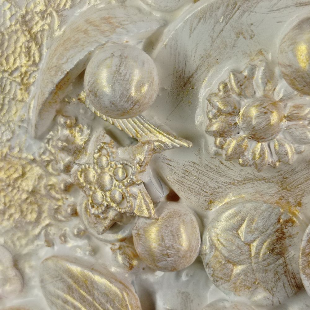 Corazón con abalorios beis con pez - Imagen 7