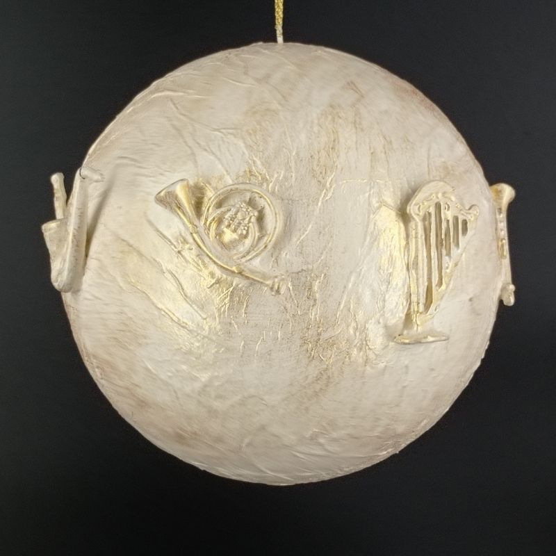 Bola 12cm Instrumentos con relieves clásicos beis - Imagen 3