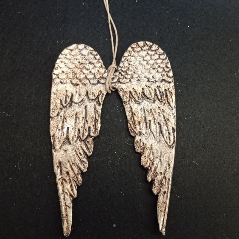 Alas de ángel talla plata envejecida